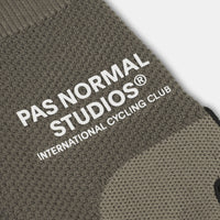 Pas Normal Studios Escapism Gloves - Earth