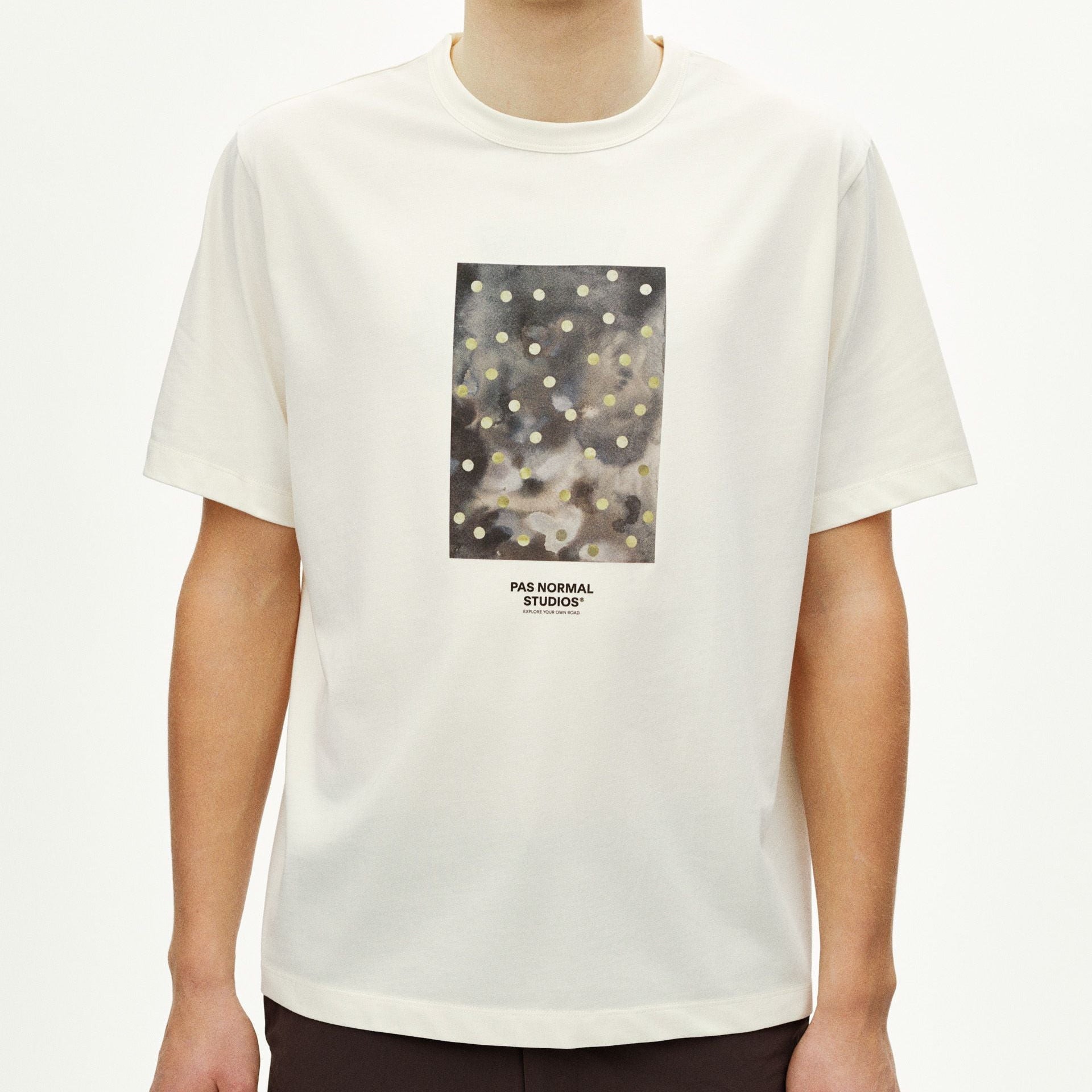 Off-Race Cotton Tech Graphic T-Shirt - Off White