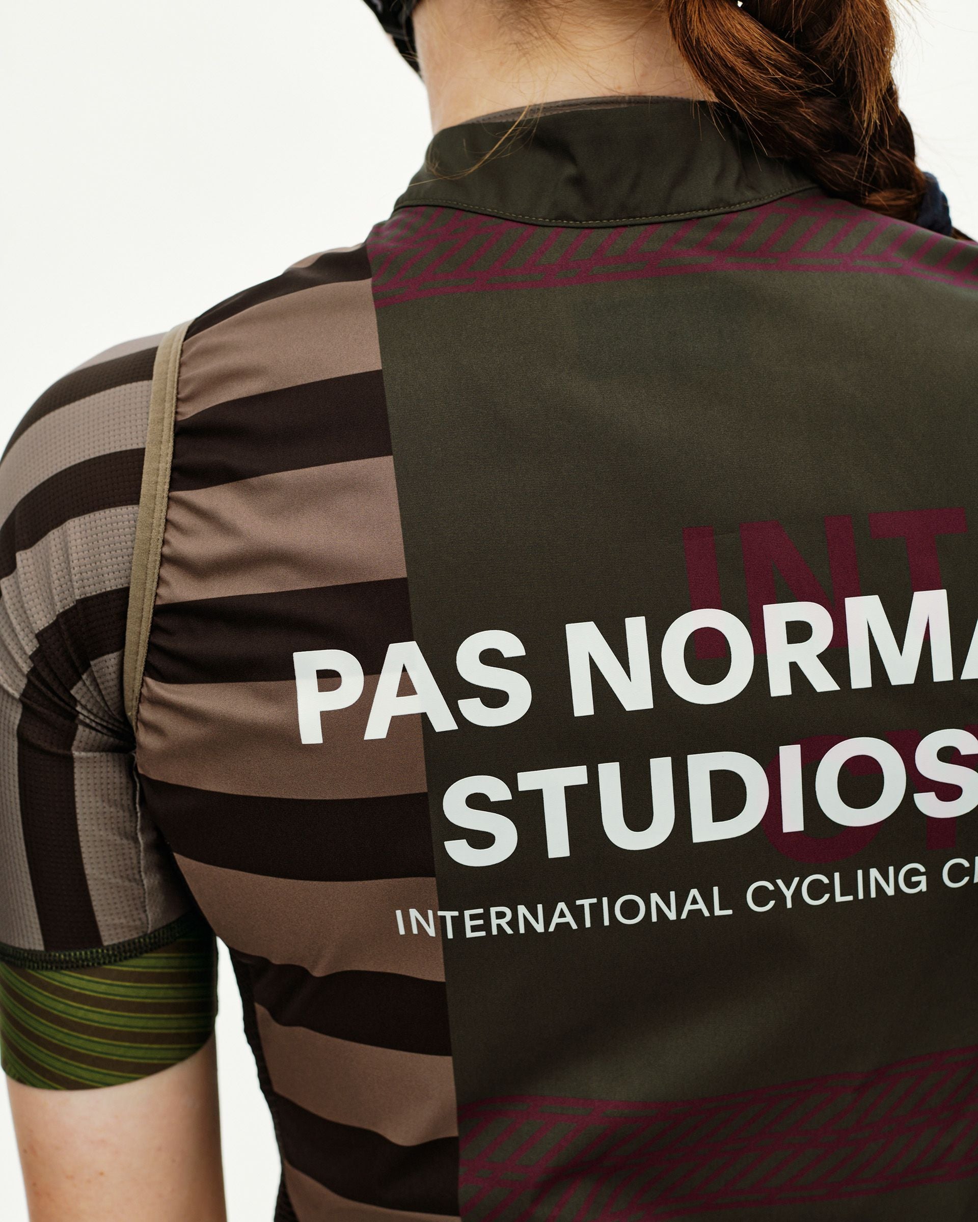 Women´s Mechanism Stow Away Gilet - AOP International Earth