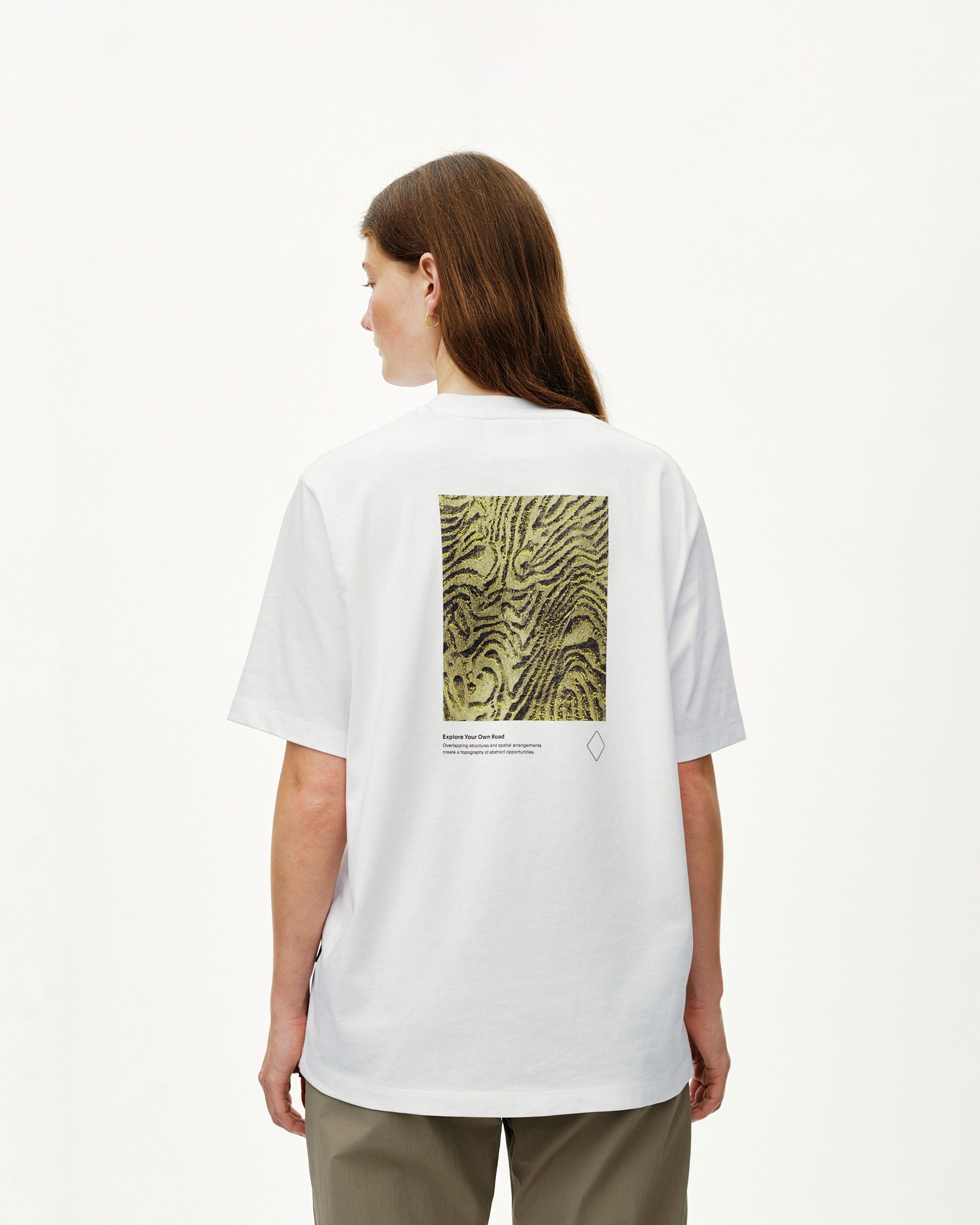 Off-Race Graphic T-Shirt - White