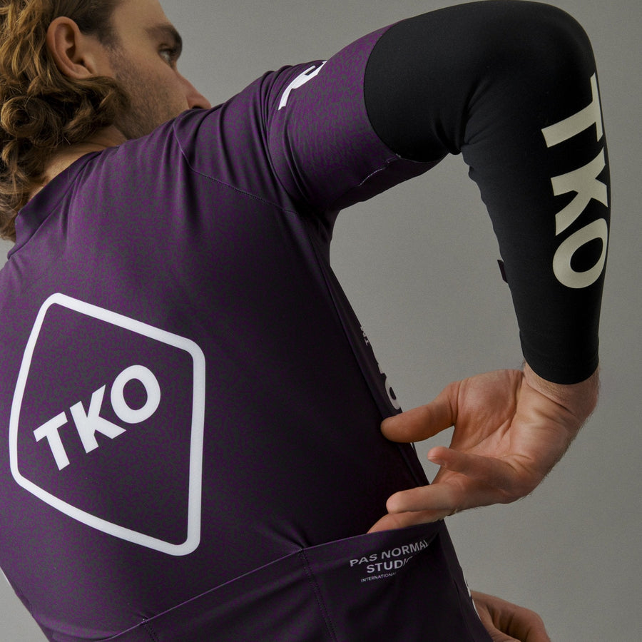 Pas Normal Studios T.K.O. Arm Warmers - Black