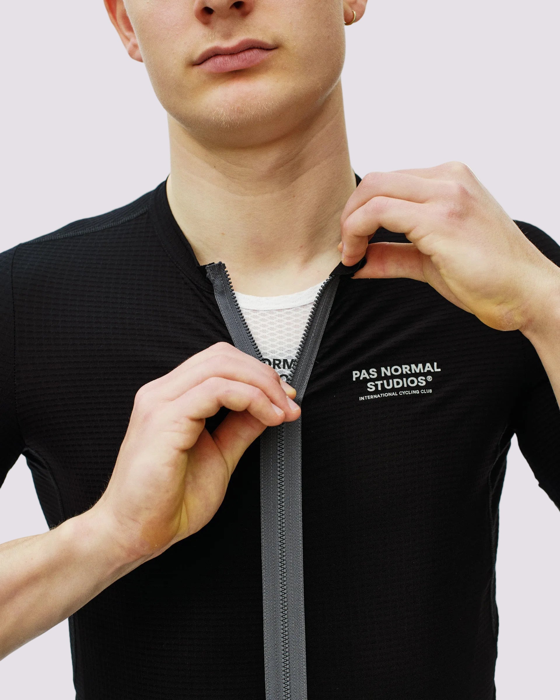 Escapism Jersey - Black