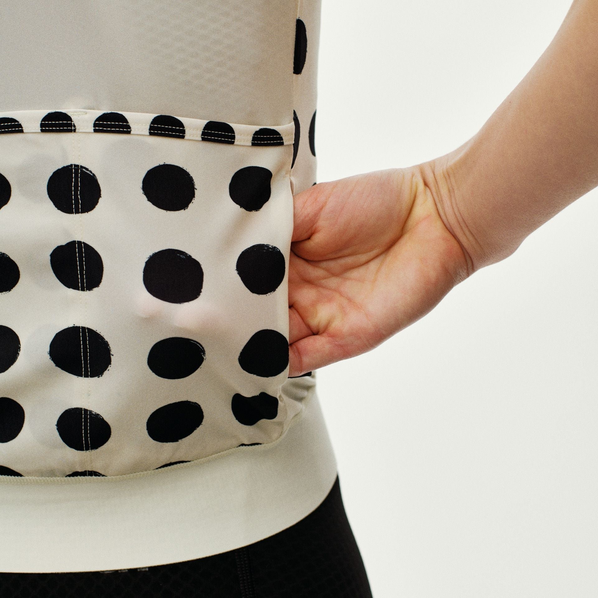 Women Essential Jersey - Dot Off White