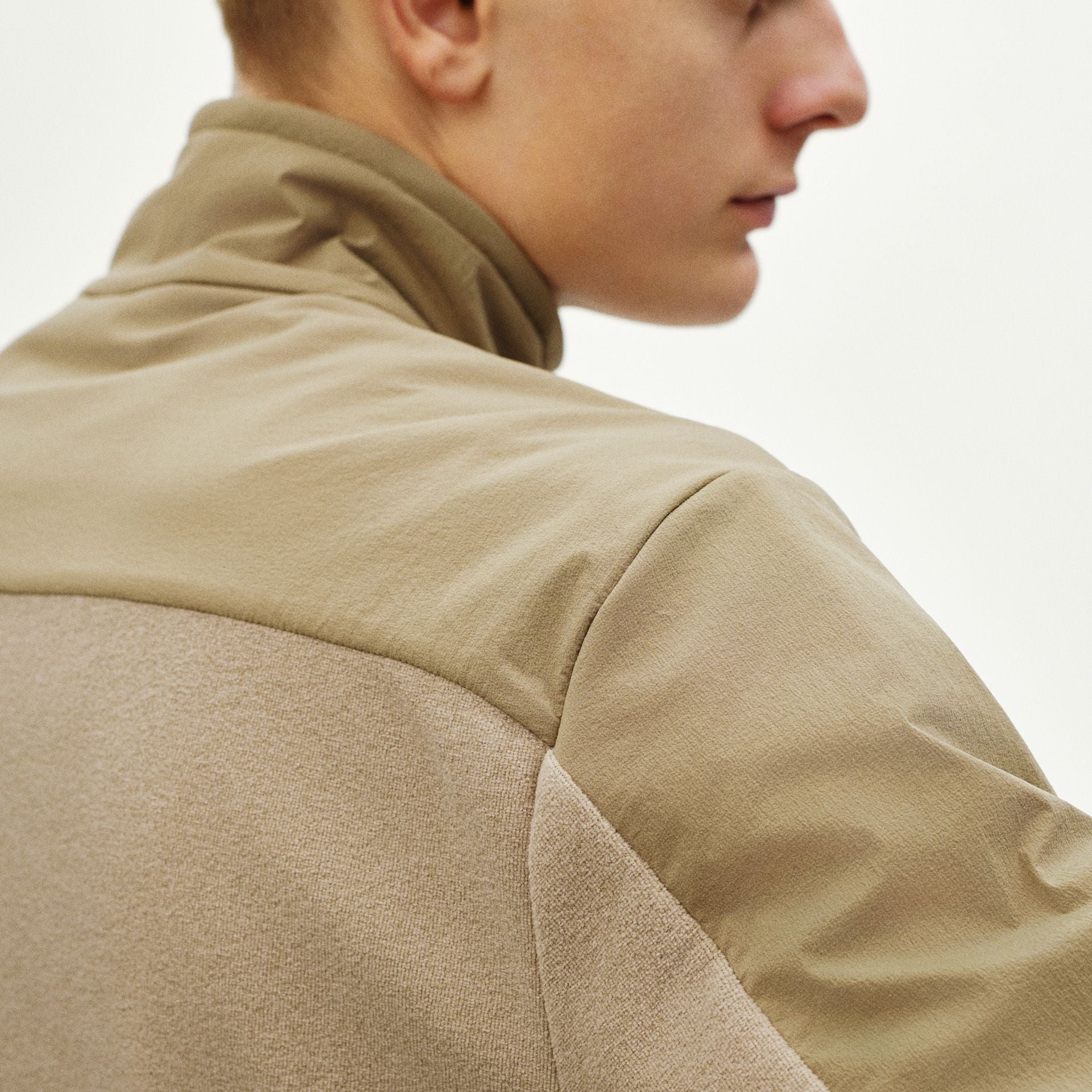 Off-Race Light Fleece Half-Zip - Beige