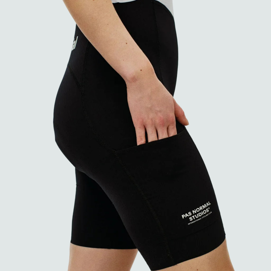 Women´s Essential Light Cargo Bibs - Black