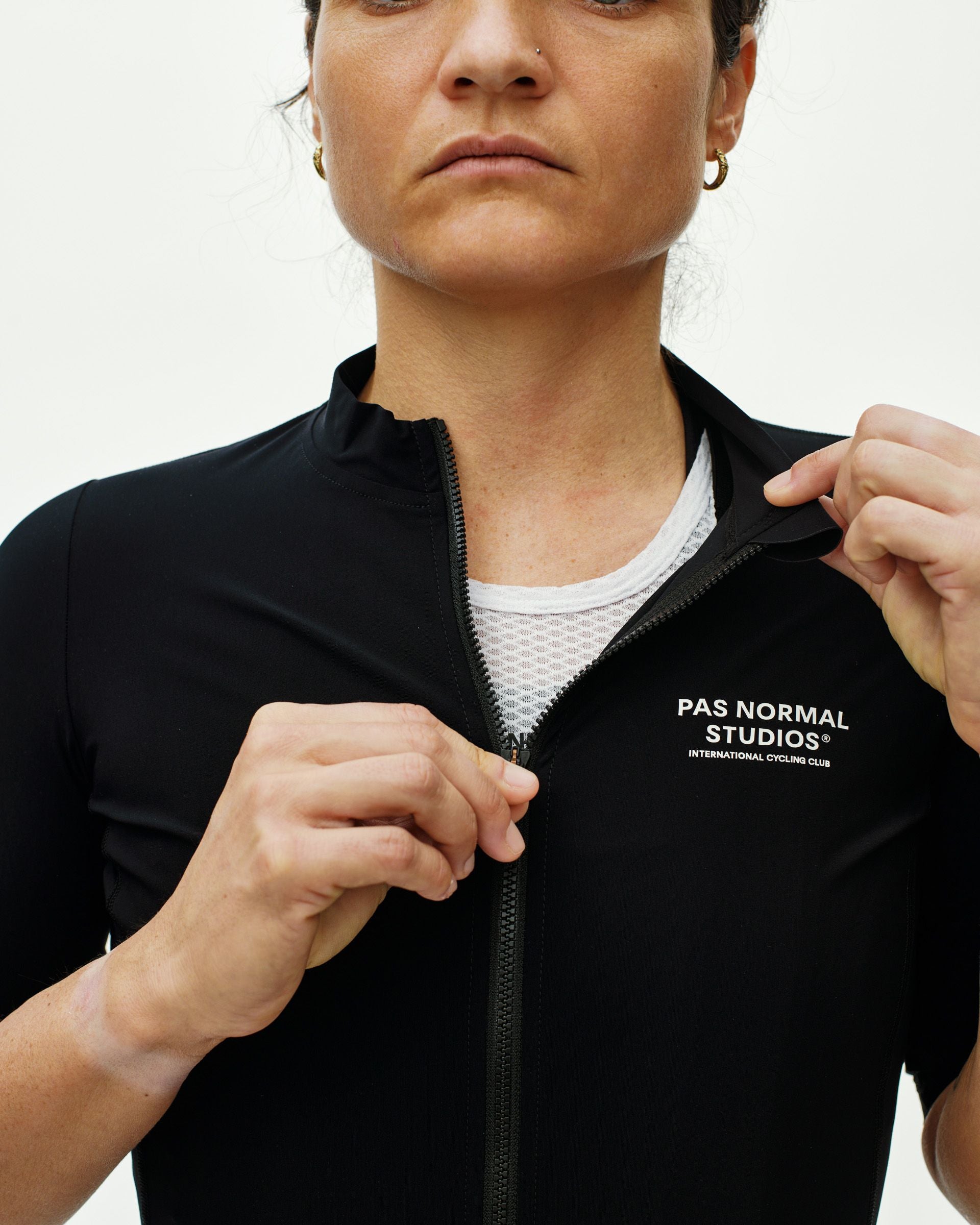 Essential Jersey - Black