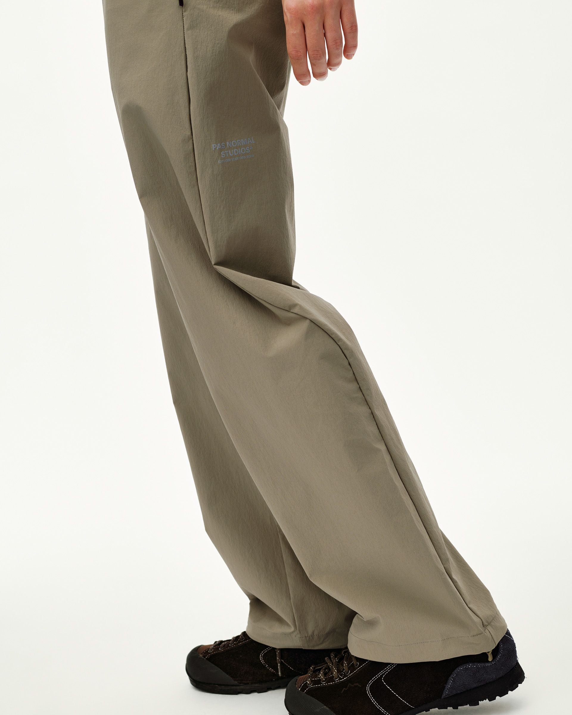 Womens Off-Race Tech Pants - Dusty Earth