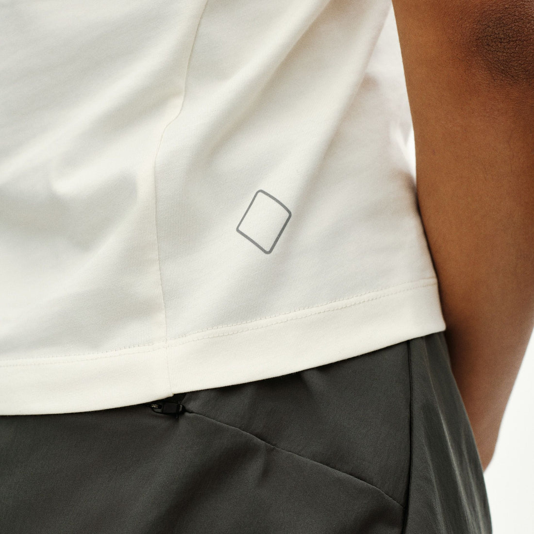 Off-Race Cotton Tech Top - Off White