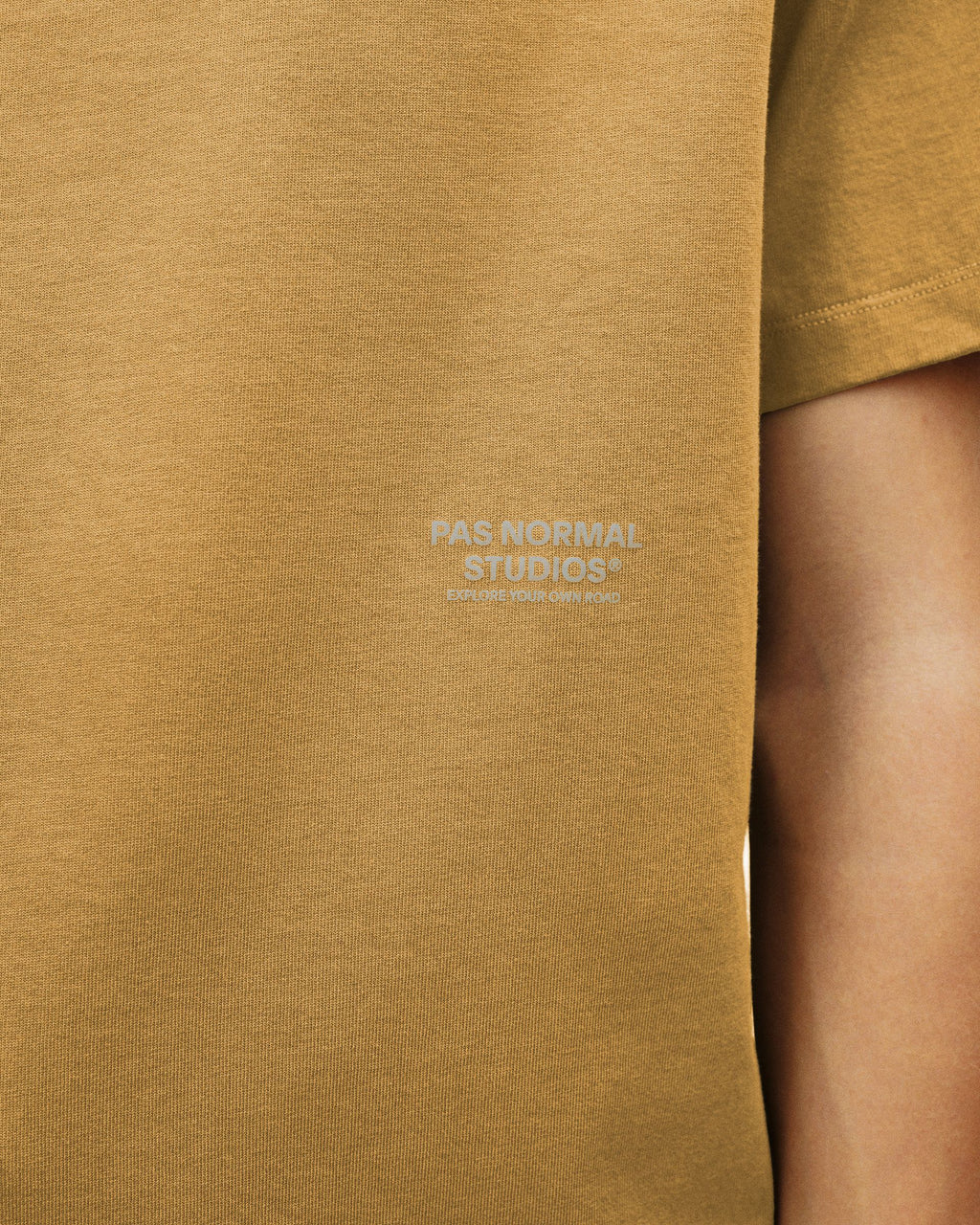 Off-Race T-Shirt - Sandstone