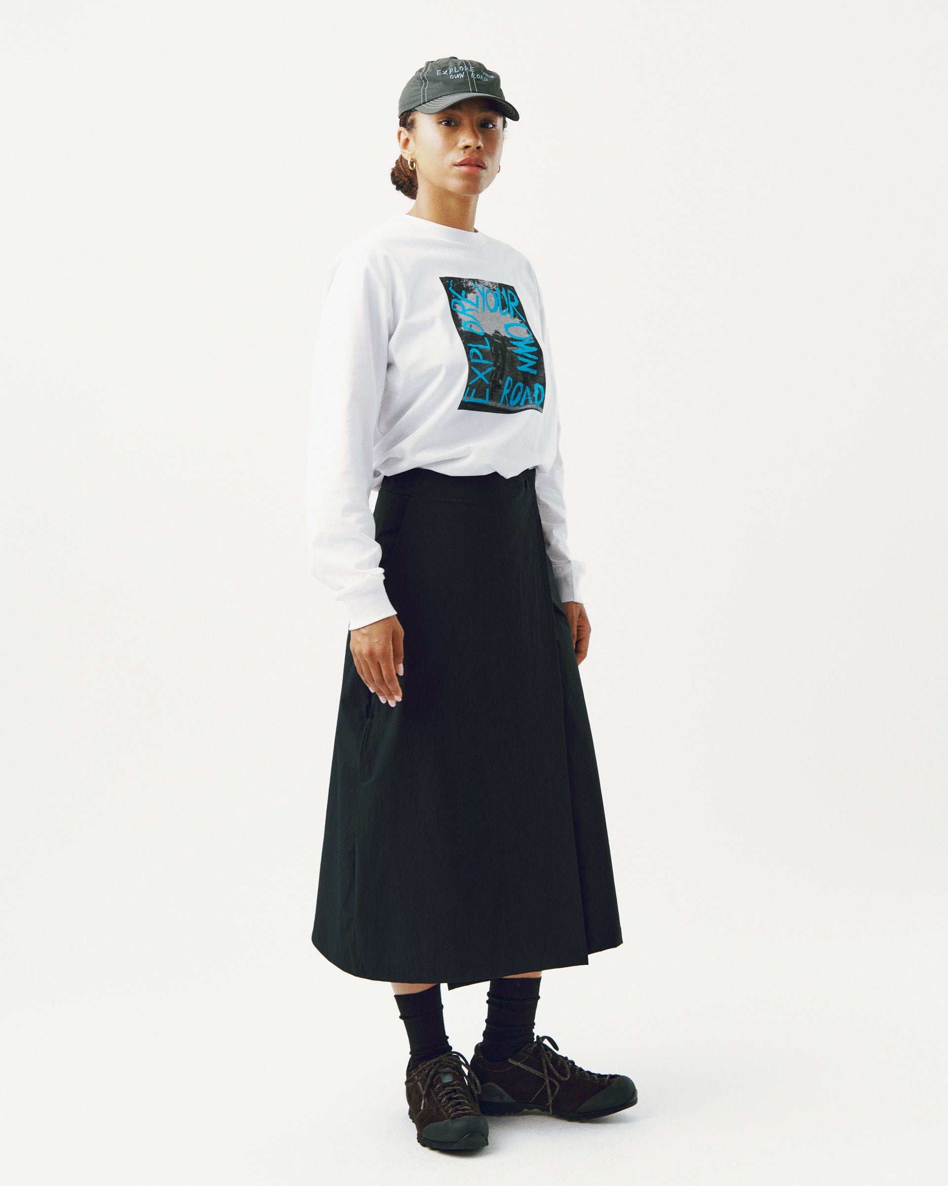 Off-Race Graphic Long Sleeve T-Shirt - White