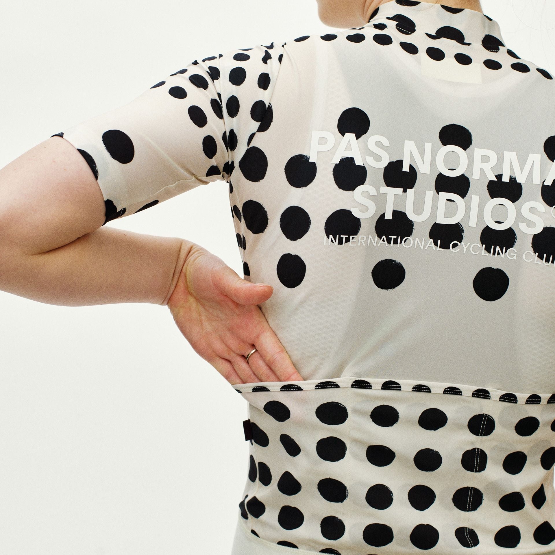 Women Essential Jersey - Dot Off White