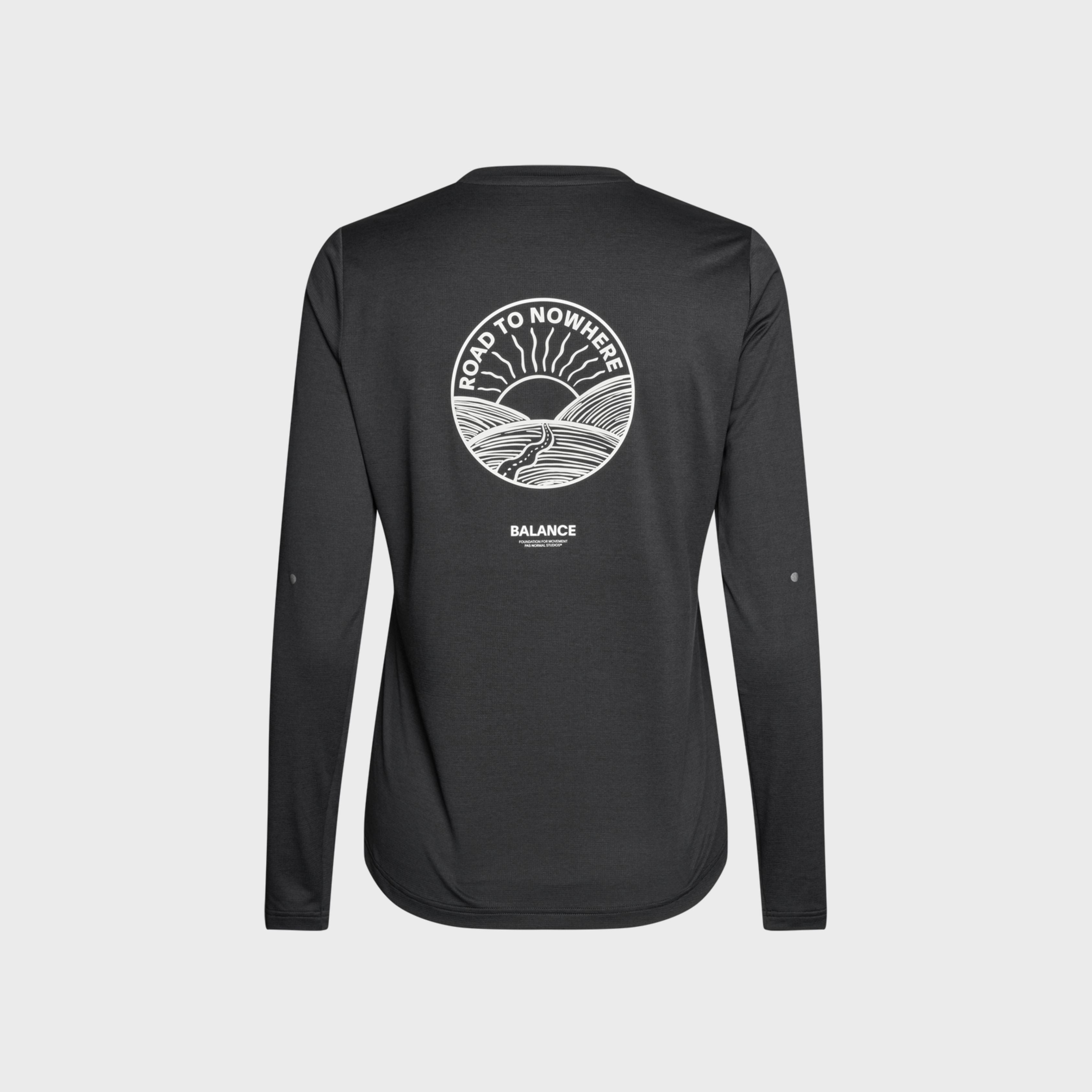 Pas Normal Studios Balance langærmet T-shirt til kvinder - Sort