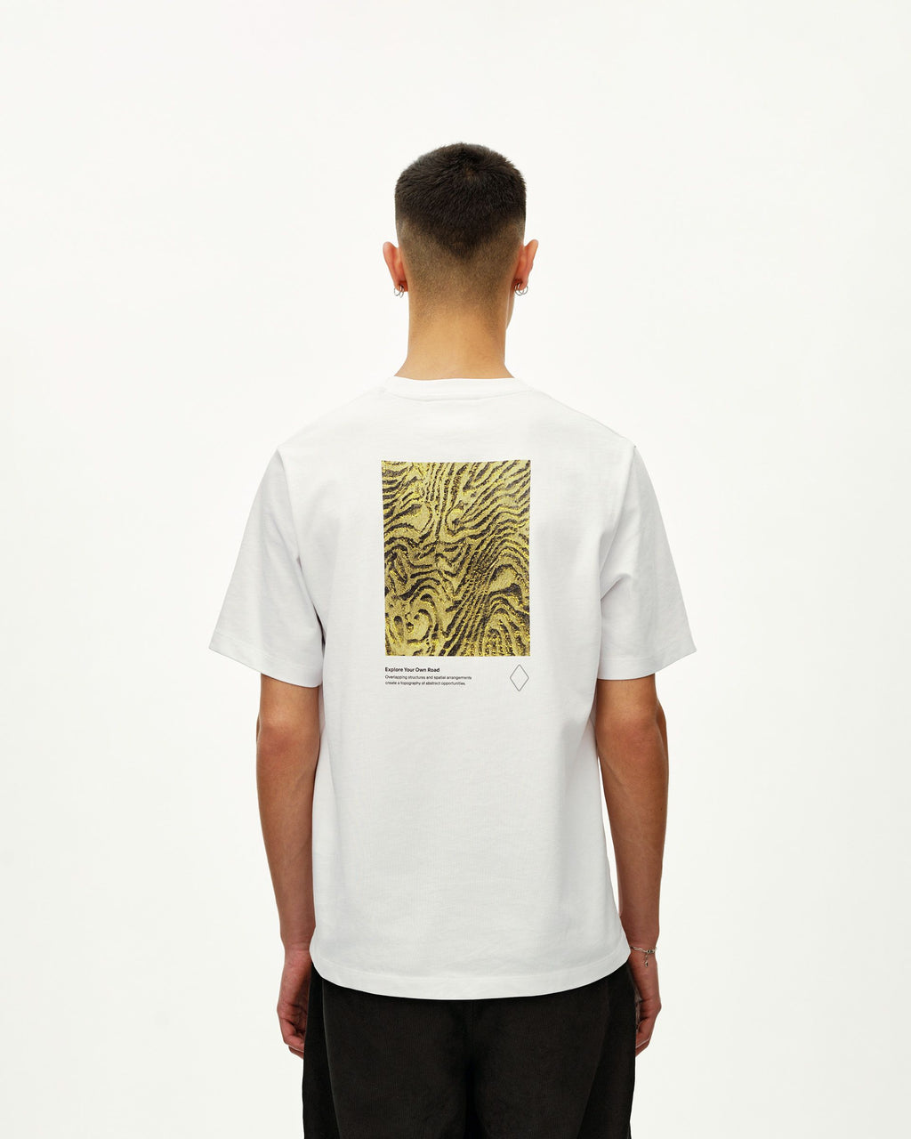 Off-Race Graphic T-Shirt - White