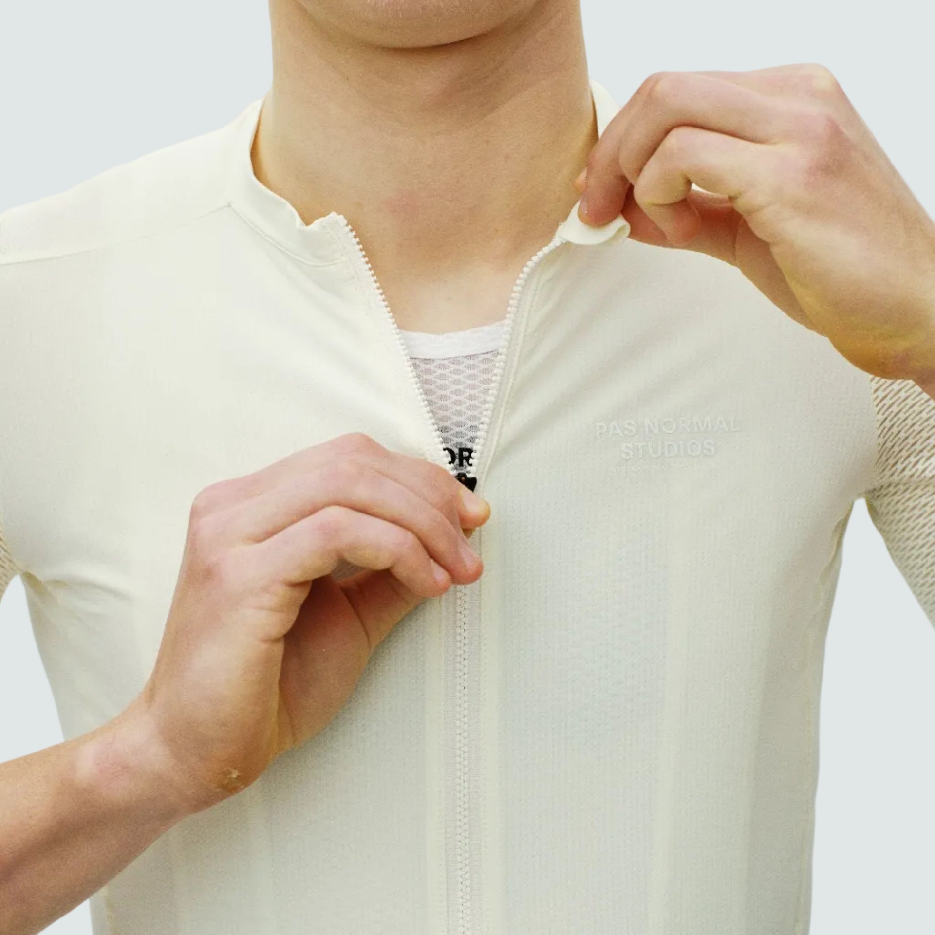 Essential Light Jersey - Off White