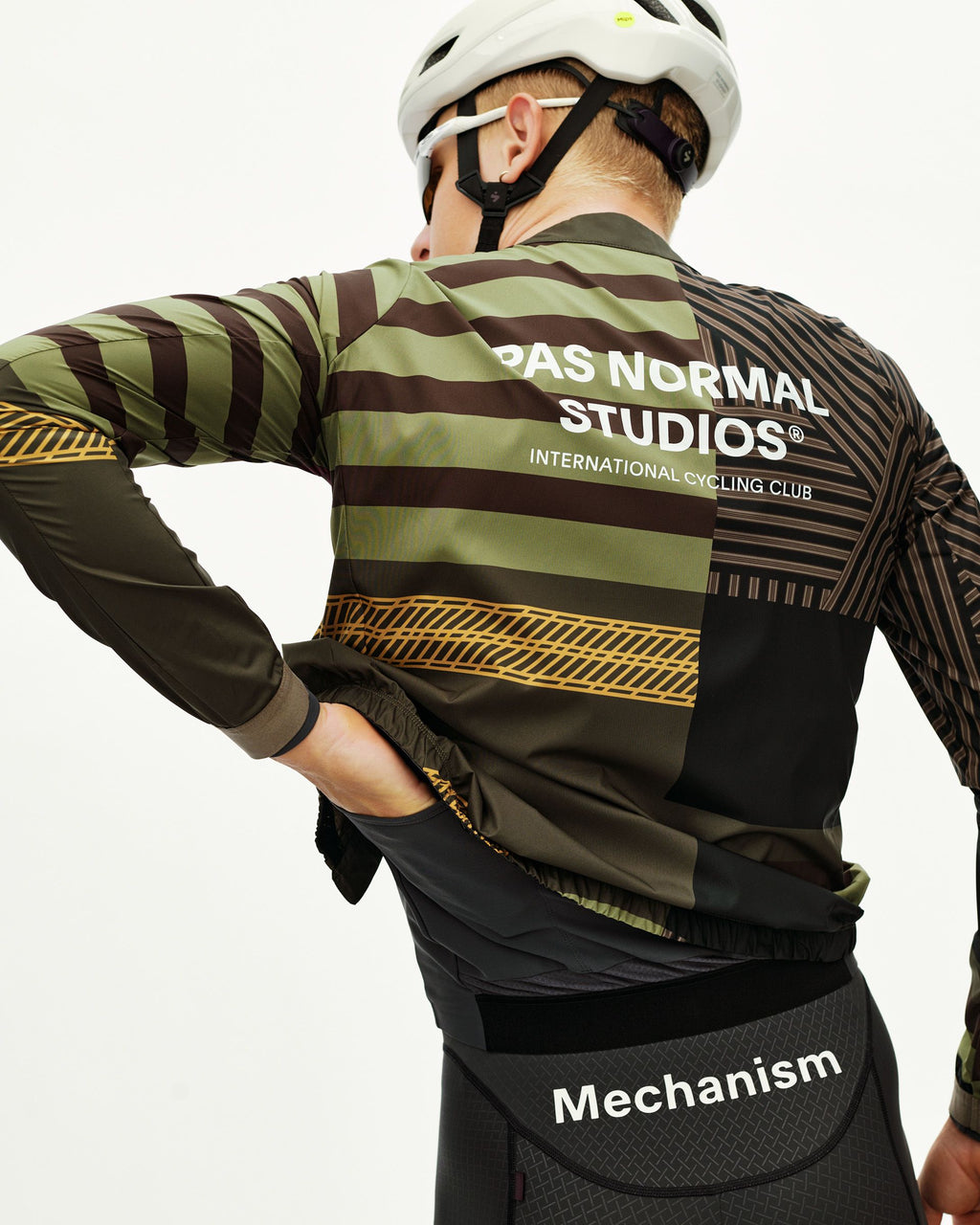 Mechanism Stow Away Jacket - AOP International Green