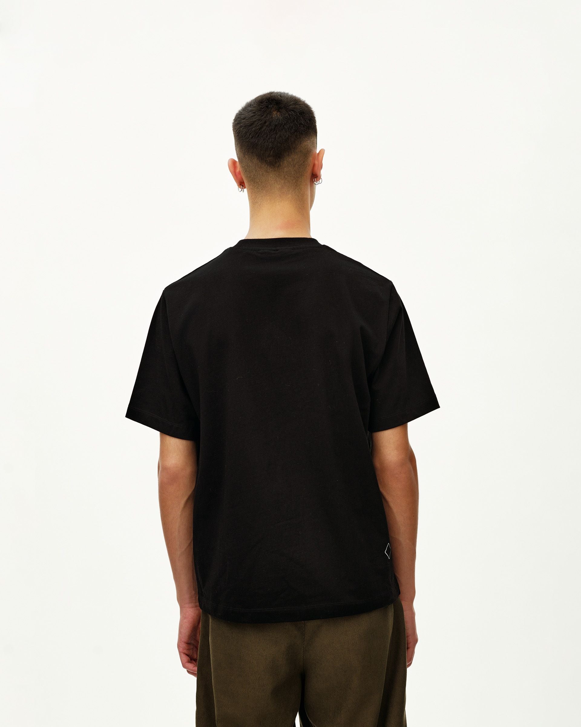 Off-Race Graphic T-Shirt - Black