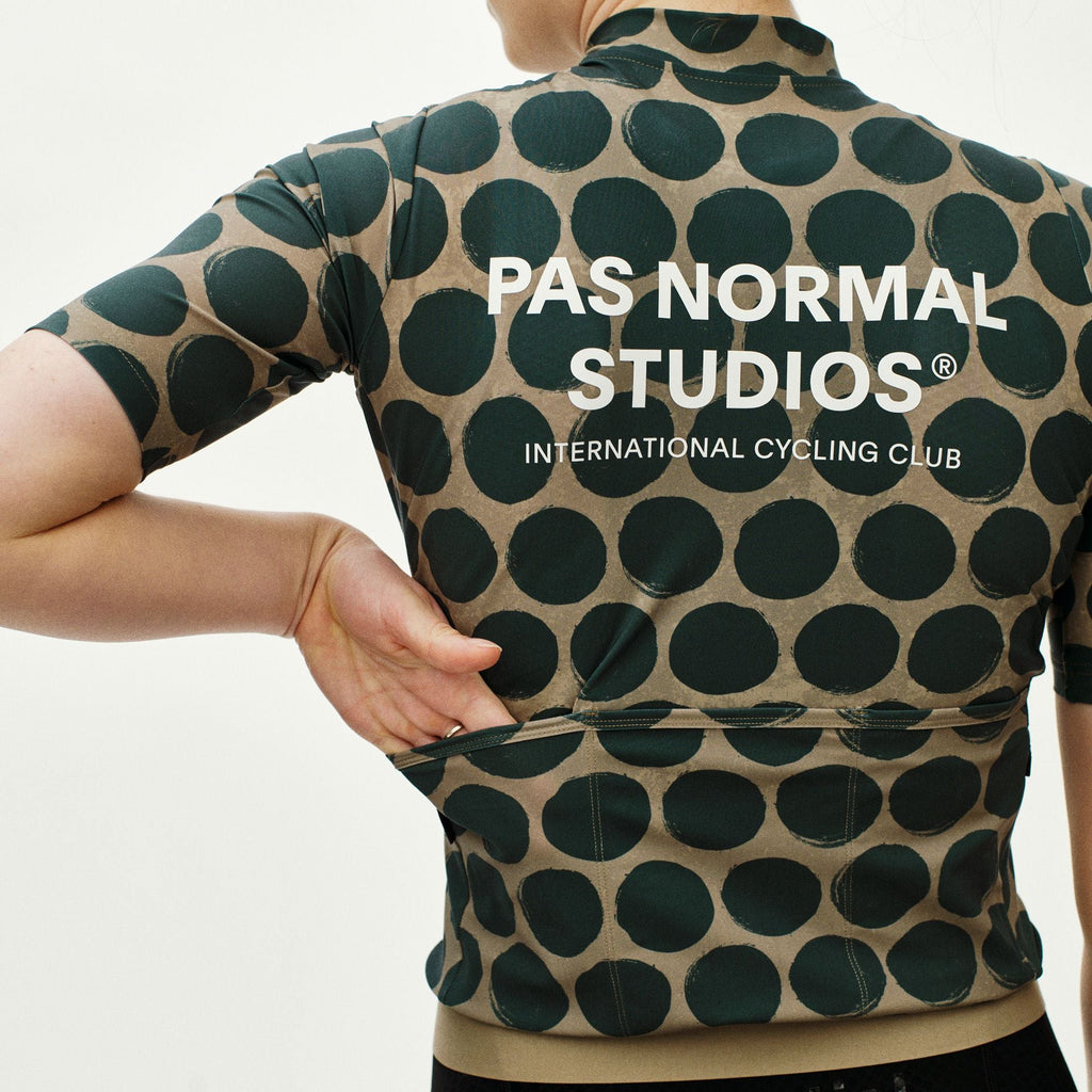 Essential Jersey - Dot Timberwolf
