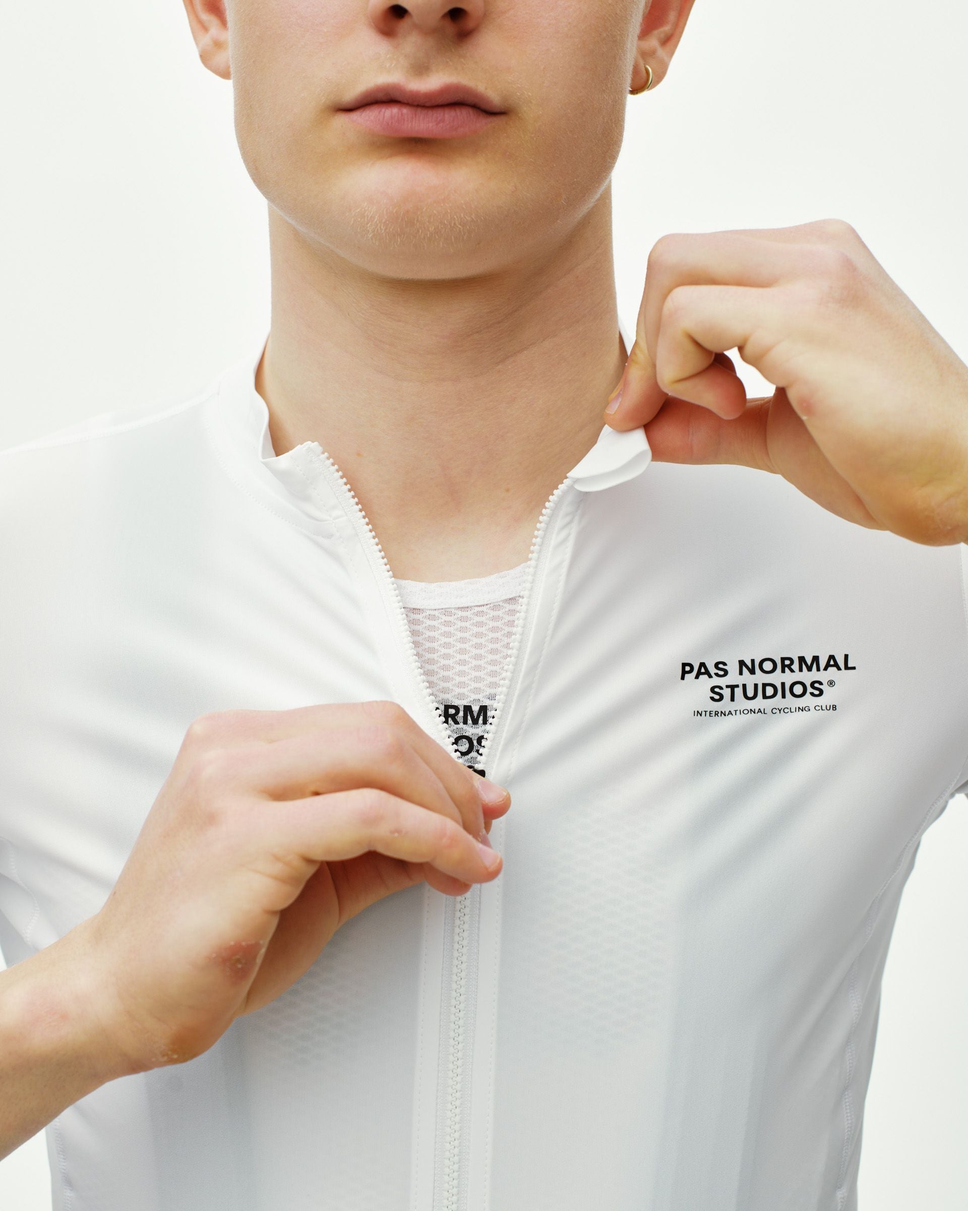 Essential Jersey - White
