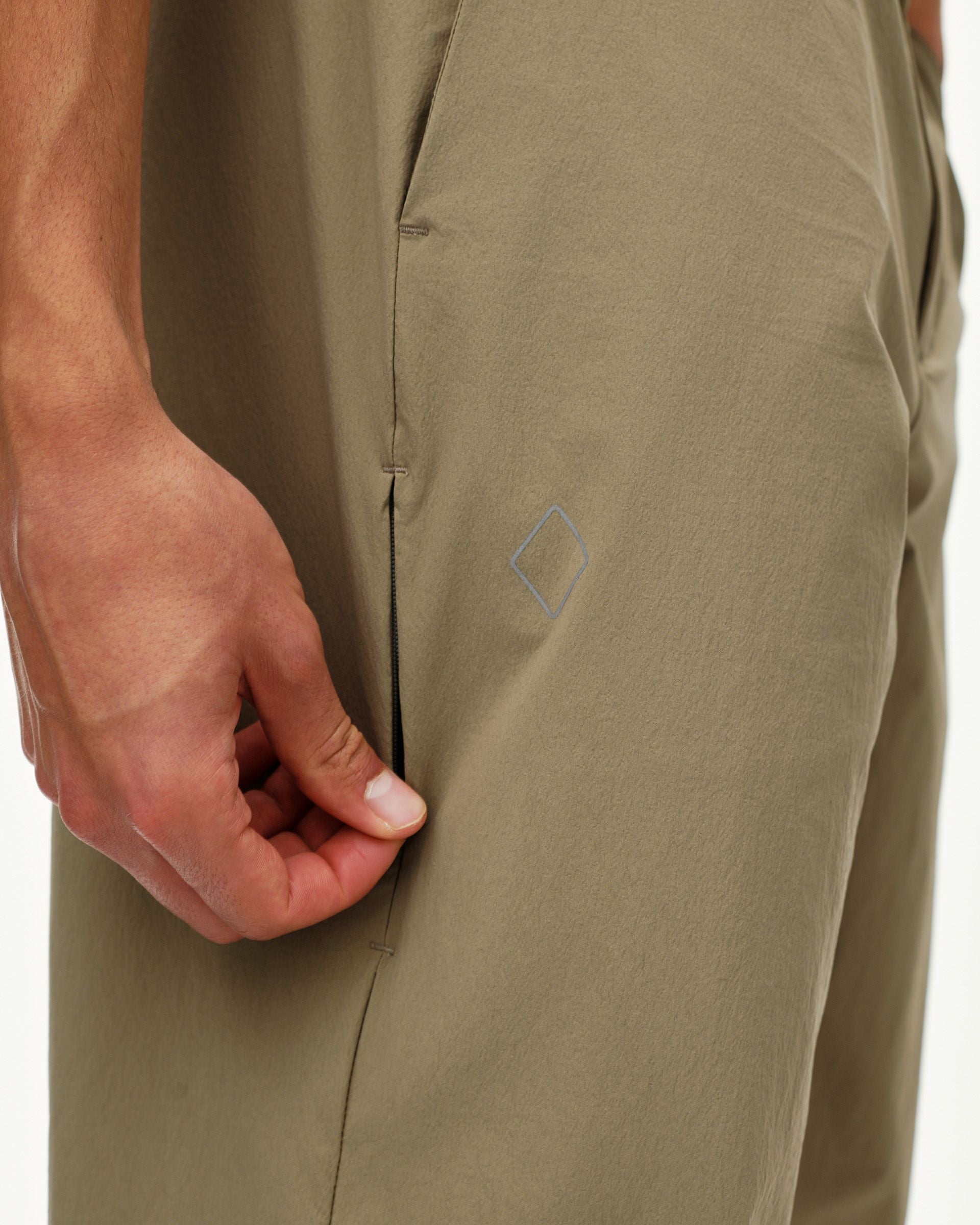 Off-Race Tech Pants - Dusty Earth