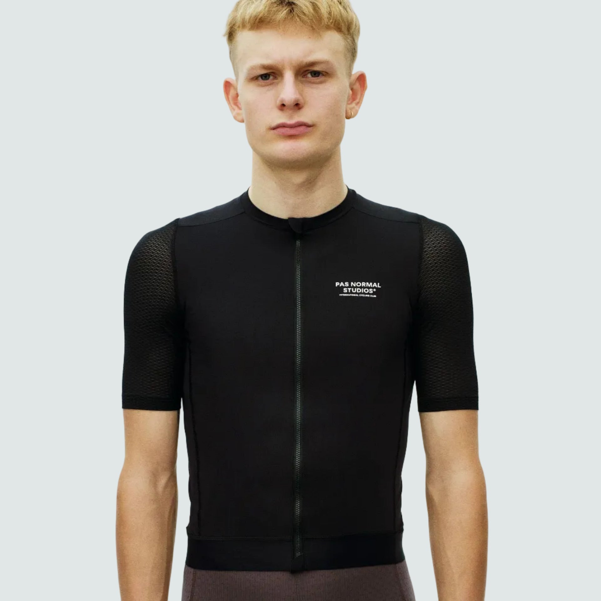 Essential Light Jersey - Black