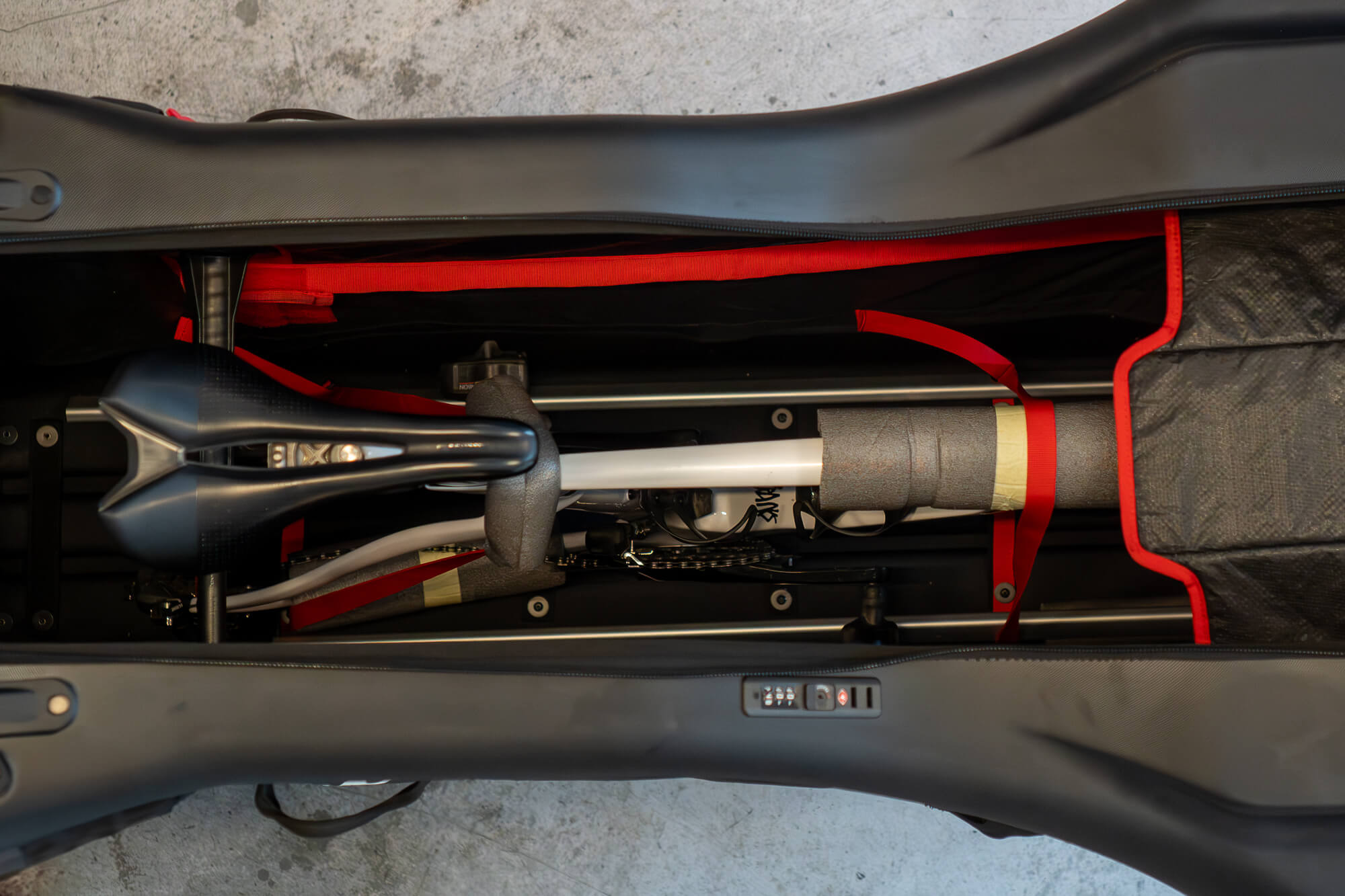 Leje af Evoc cykelkuffert - Lej en cykeltaske/cykelkuffert til din næste ferie