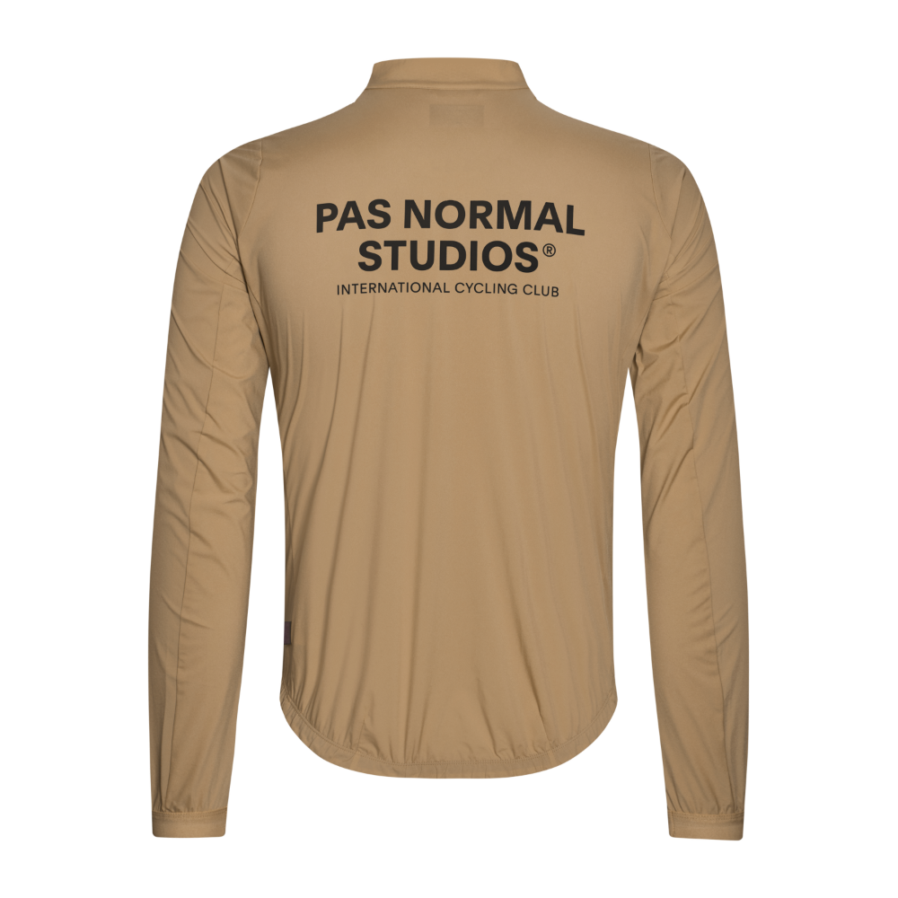 Pas Normal Studios Mechanism Stow Away jakke til mænd - Camel