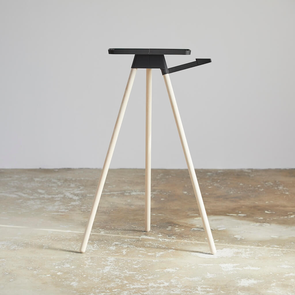 Tons Ipad Race Stand