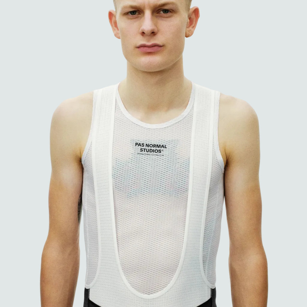 Essential Light Cargo Bibs - Black