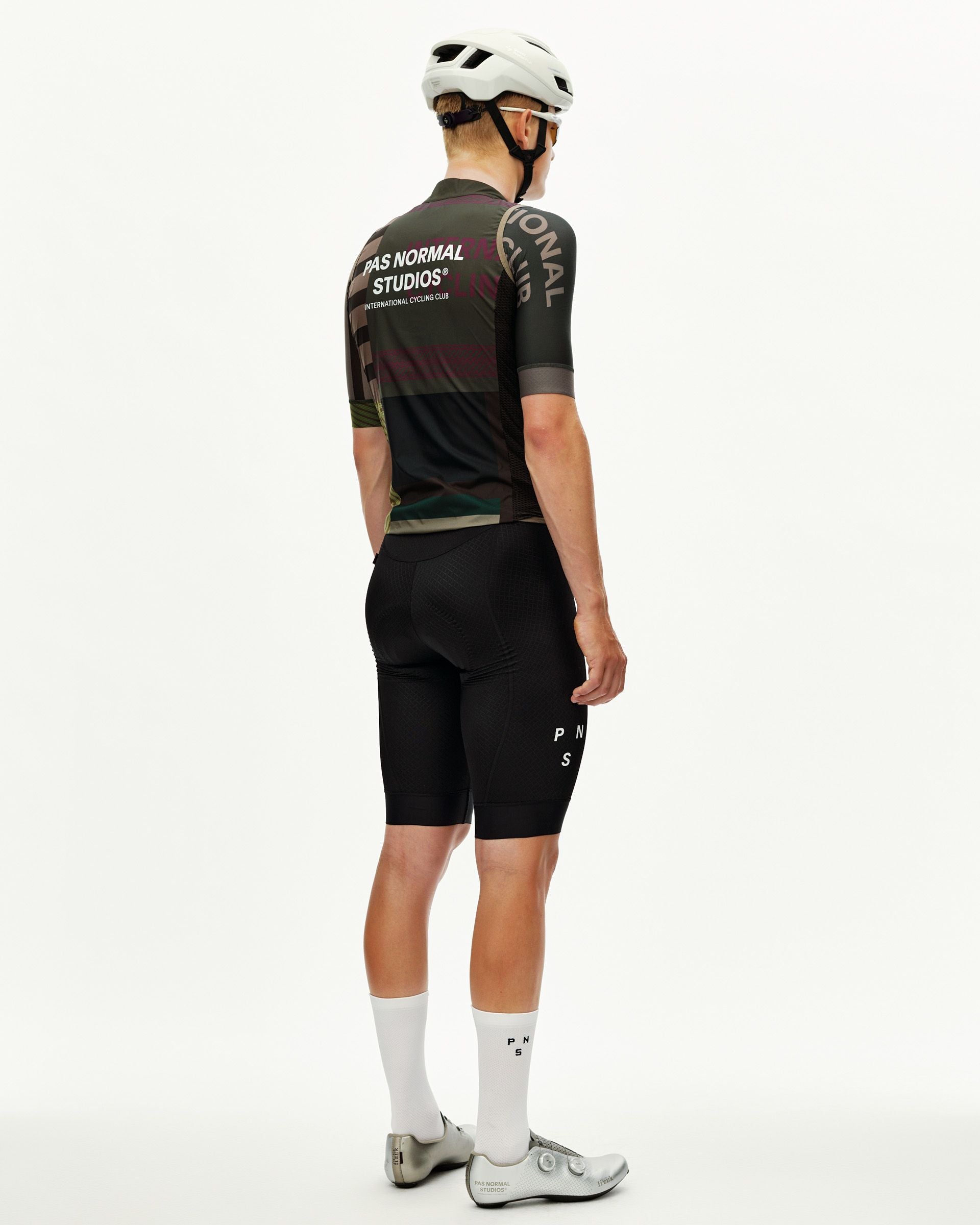 Mechanism Stow Away Gilet - AOP International Earth