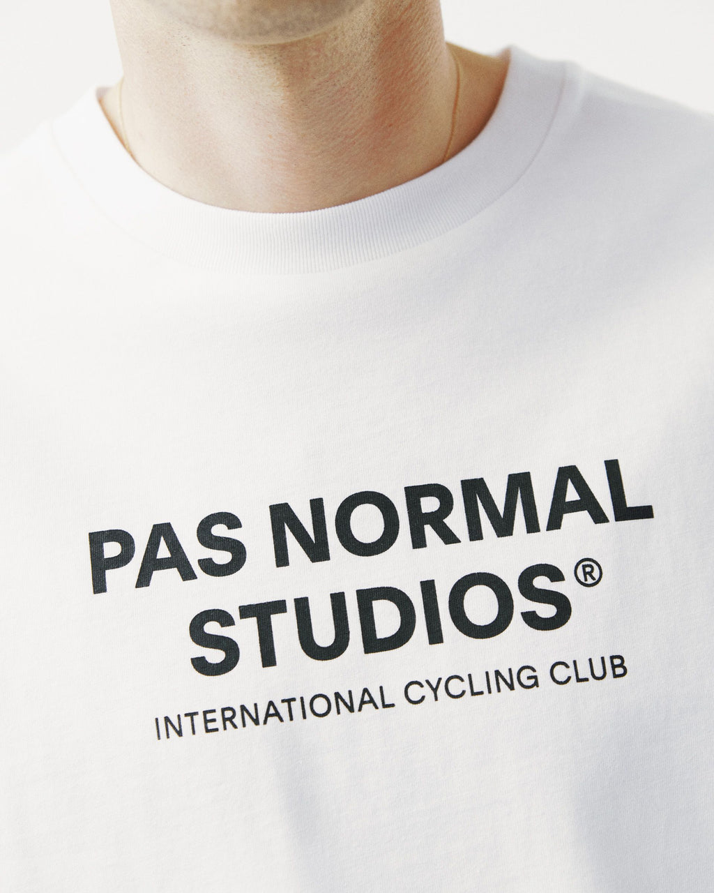 Off-Race Logo T-Shirt - White