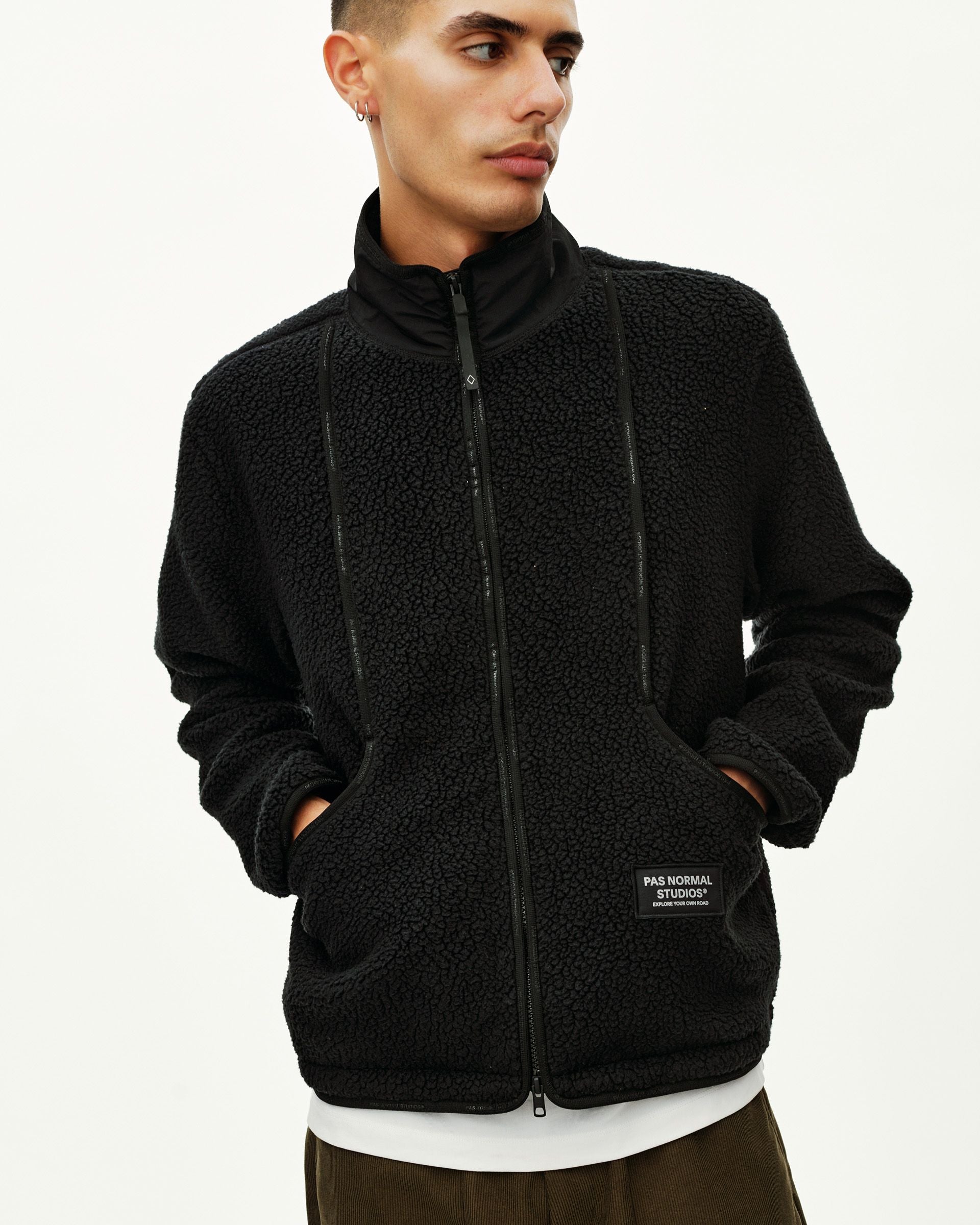 Off-Race Pile Fleece Jacket - Black