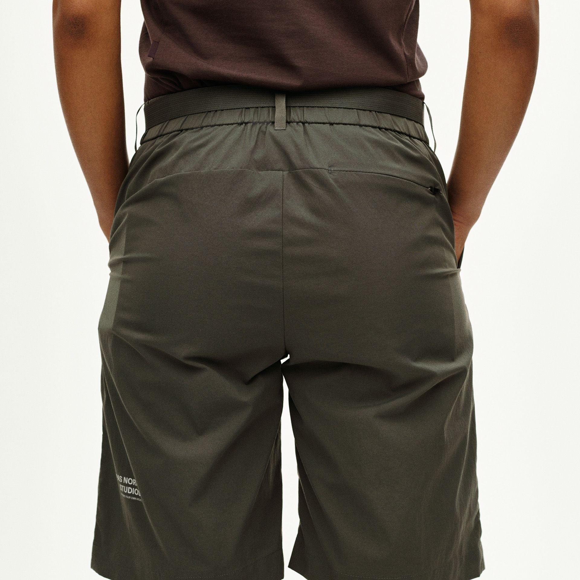 Off-Race Light Tech Shorts - Dark Grey