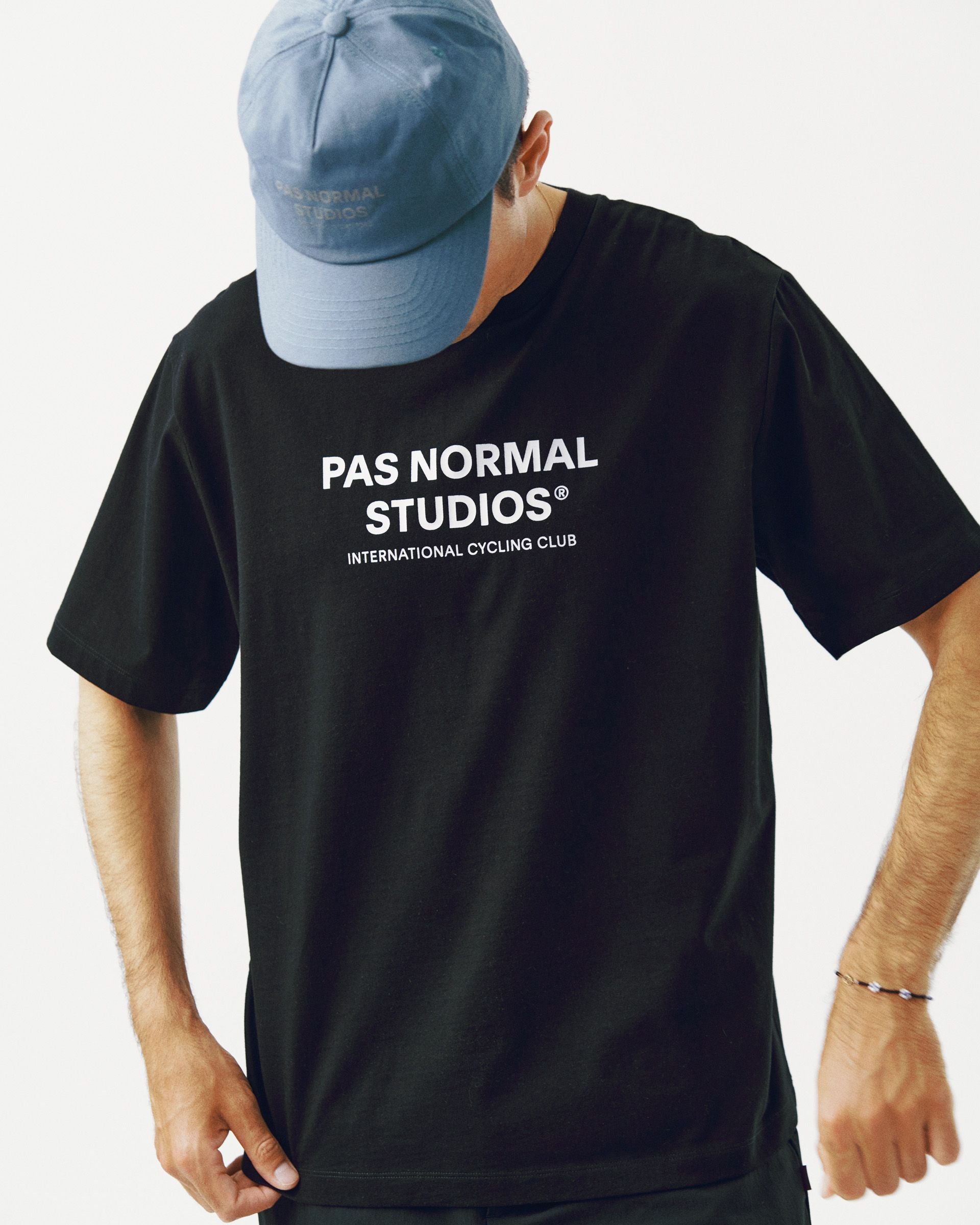Off-Race Logo T-Shirt - Black
