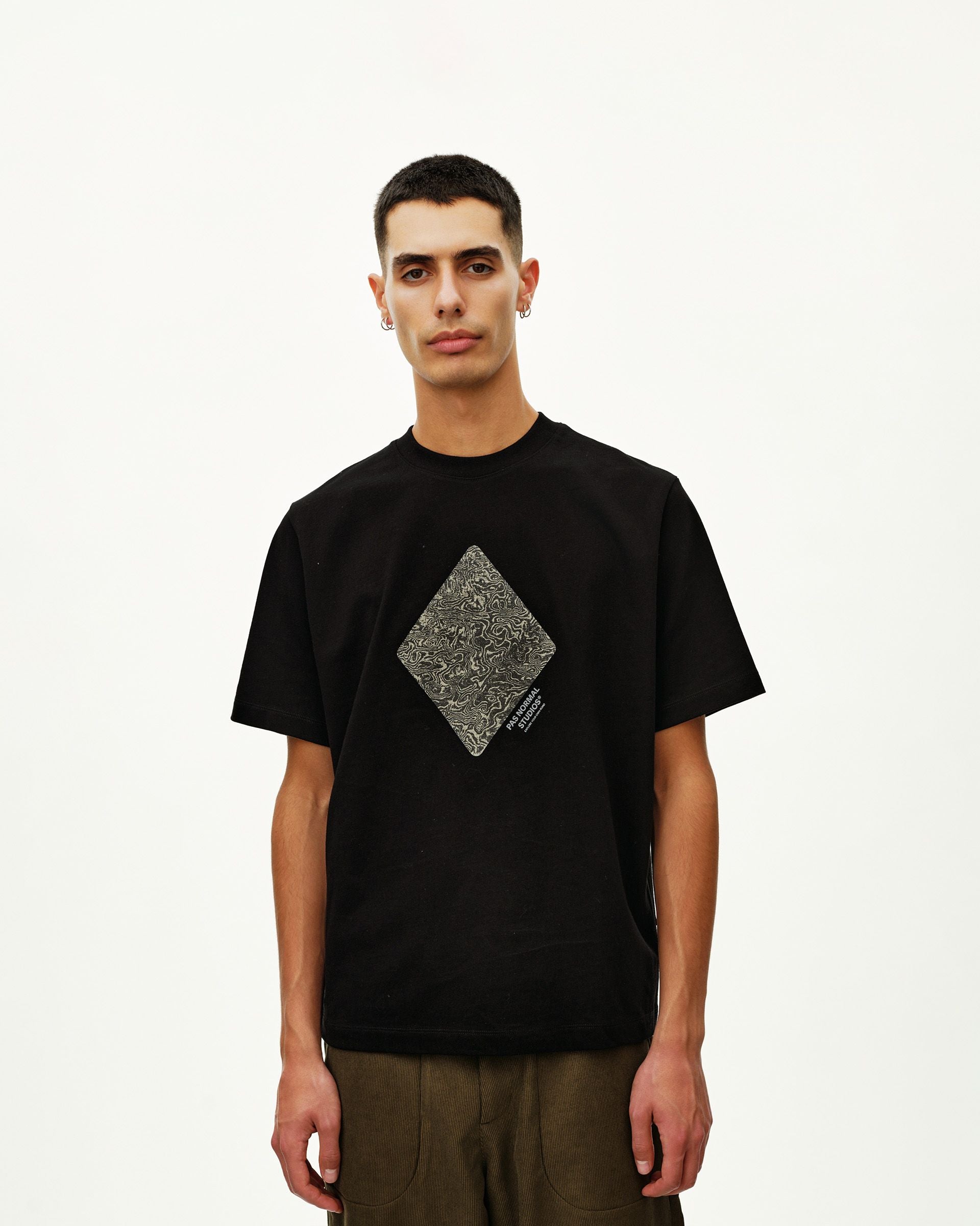 Off-Race Graphic T-Shirt - Black