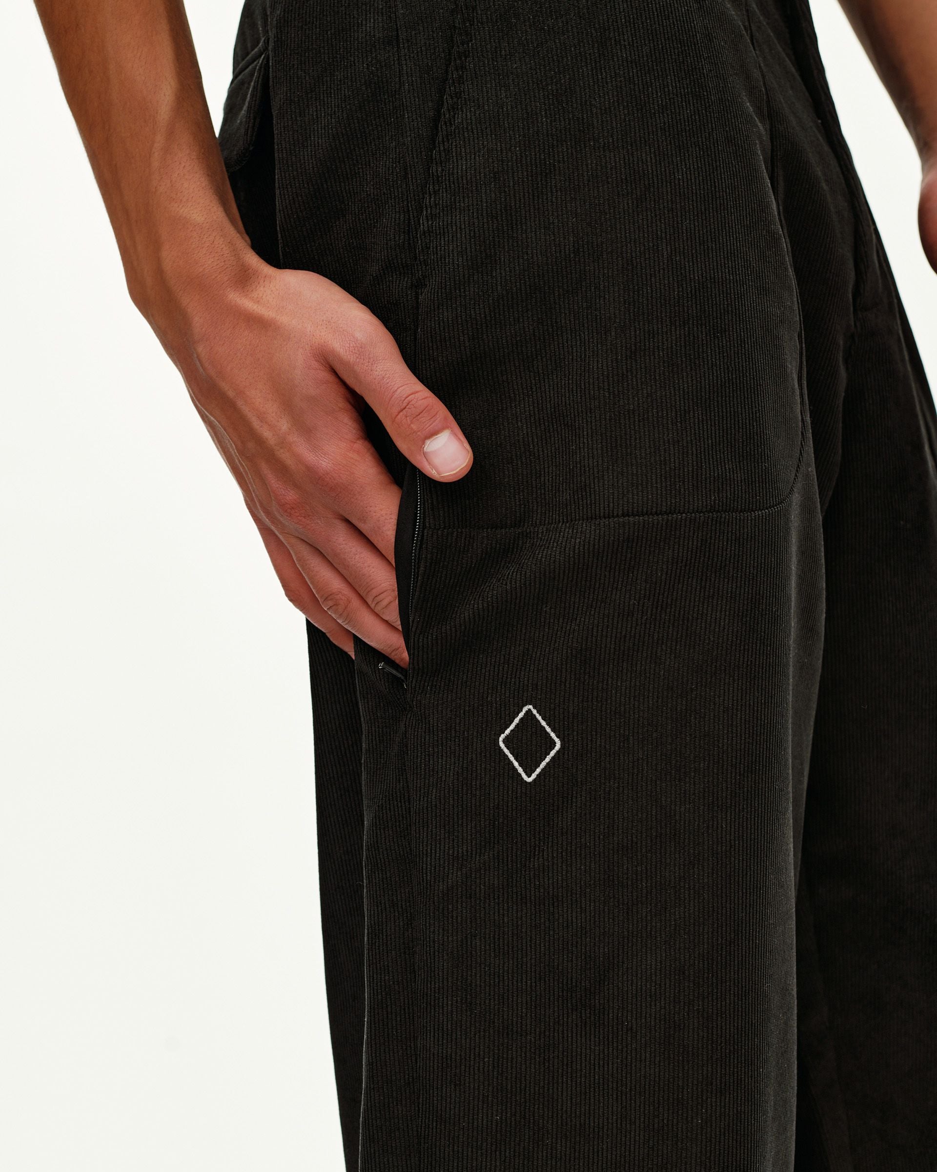 Off-Race Corduroy Pants - Black
